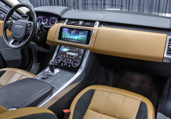 Подержанный автомобиль Land Rover Range Rover Sport 2020 года (11 фото)
