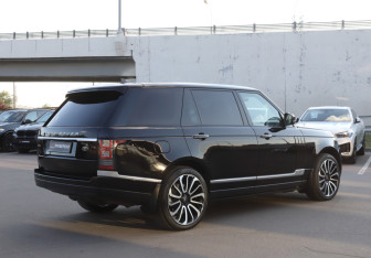 Подержанный автомобиль Land Rover Range Rover 2016 года (5 фото)