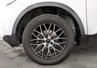 Подержанный автомобиль Chery Tiggo 4 2022 года (18 фото)