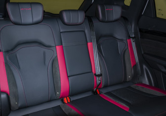 Подержанный автомобиль Jetour Dashing 2023 года (15 фото)