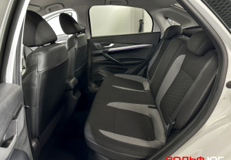 Подержанный автомобиль LADA (ВАЗ) Vesta Sedan 2023 года (10 фото)