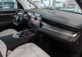 Новый Zeekr 009 2024 (24 фото)