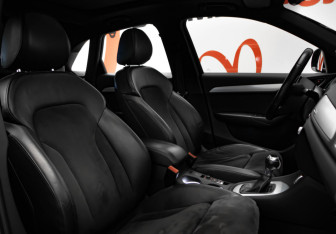 Подержанный автомобиль Audi Q3 2012 года (28 фото)