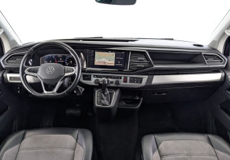 Подержанный автомобиль Volkswagen Multivan 2020 года (14 фото)