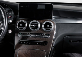 Подержанный автомобиль Mercedes-Benz GLC Coupe 2019 года (13 фото)