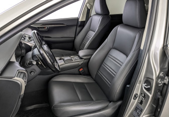Подержанный автомобиль Lexus NX 2021 года (20 фото)