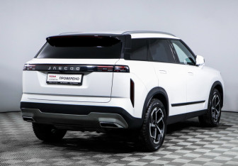 Подержанный автомобиль Jaecoo J7 2023 года (5 фото)