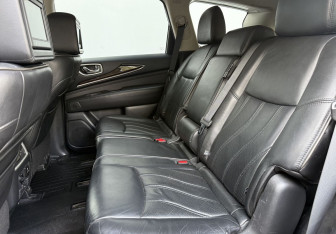 Подержанный автомобиль Infiniti QX60 2014 года (11 фото)