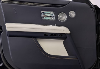 Подержанный автомобиль Rolls-Royce Ghost 2024 года (19 фото)
