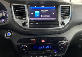 Подержанный автомобиль Hyundai Tucson 2016 года (13 фото)