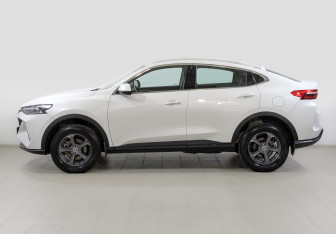 Подержанный автомобиль Haval F7x 2023 года (8 фото)