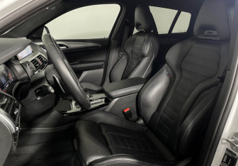 Подержанный автомобиль BMW X4 2019 года (16 фото)
