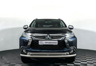 Подержанный автомобиль Mitsubishi Pajero Sport 2017 года (2 фото)