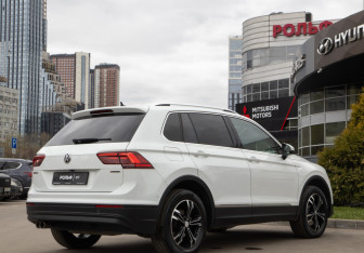 Подержанный автомобиль Volkswagen Tiguan 2018 года (4 фото)