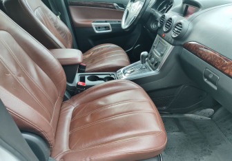 Подержанный автомобиль Opel Antara 2013 года (9 фото)