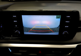 Подержанный автомобиль Kia K5 2021 года (24 фото)