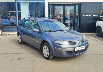 Подержанный автомобиль Renault Megane Wagon 2006 года (3 фото)