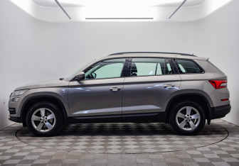 Подержанный автомобиль Skoda Kodiaq 2018 года (2 фото)