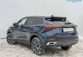 Подержанный автомобиль Omoda C5 2024 года (7 фото)