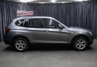 Подержанный автомобиль BMW X3 2013 года (4 фото)