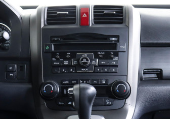 Подержанный автомобиль Honda CR-V 2012 года (12 фото)