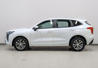 Подержанный автомобиль Haval Jolion 2023 года (8 фото)