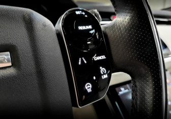 Подержанный автомобиль Land Rover Range Rover Velar 2018 года (29 фото)