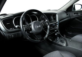 Подержанный автомобиль Kia Optima Sedan 2015 года (9 фото)