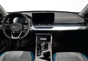 Подержанный автомобиль Geely Emgrand 2023 года (9 фото)