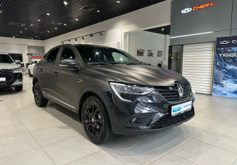 Подержанный автомобиль Renault Arkana 2021 года (3 фото)