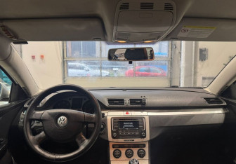 Подержанный автомобиль Volkswagen Passat Wagon 2007 года (13 фото)