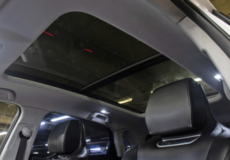 Подержанный автомобиль Changan UNI-K 2023 года (19 фото)