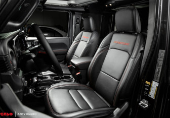 Новый Jeep Wrangler 2024 (10 фото)