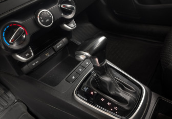 Подержанный автомобиль Kia Rio Hatchback 2021 года (20 фото)