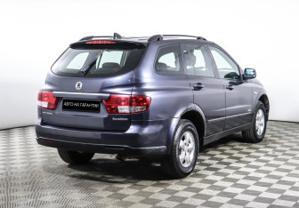Подержанный автомобиль SsangYong Kyron 2013 года (3 фото)