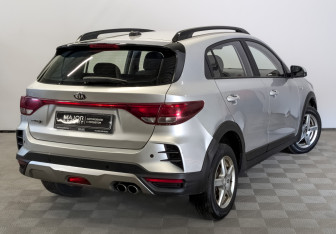 Подержанный автомобиль Kia Rio Hatchback 2021 года (5 фото)