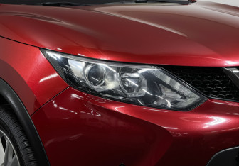 Подержанный автомобиль Nissan Qashqai 2018 года (15 фото)