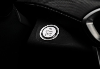 Подержанный автомобиль Changan UNI-T 2020 года (17 фото)