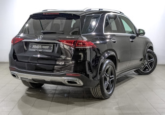 Подержанный автомобиль Mercedes-Benz GLE 2021 года (5 фото)