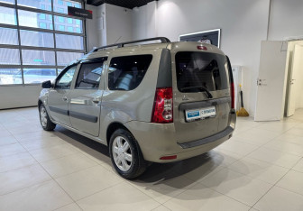 Подержанный автомобиль LADA (ВАЗ) Largus Wagon 2012 года (6 фото)
