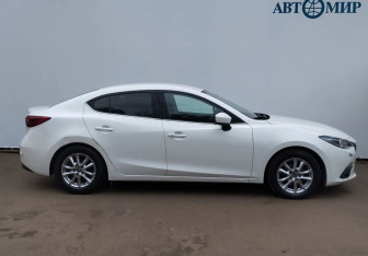 Подержанный автомобиль Mazda 3 Sedan 2016 года (4 фото)