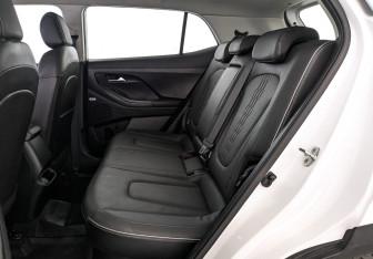 Подержанный автомобиль Hyundai Creta 2021 года (18 фото)