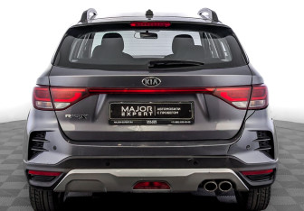 Подержанный автомобиль Kia Rio Hatchback 2021 года (6 фото)