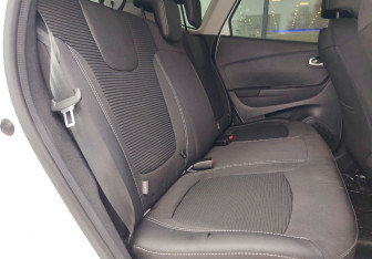 Подержанный автомобиль Renault Kaptur 2021 года (11 фото)