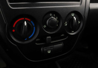 Подержанный автомобиль LADA (ВАЗ) Granta Sedan 2014 года (9 фото)