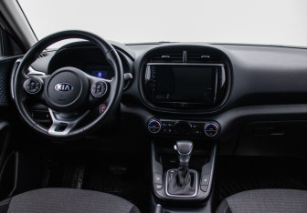 Подержанный автомобиль Kia Soul 2020 года (13 фото)
