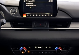 Подержанный автомобиль Mazda 6 Sedan 2020 года (15 фото)