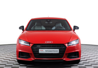 Подержанный автомобиль Audi TT Coupe 2016 года (2 фото)