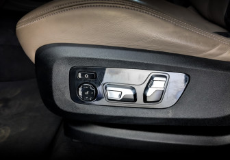 Подержанный автомобиль BMW X5 M 2020 года (20 фото)