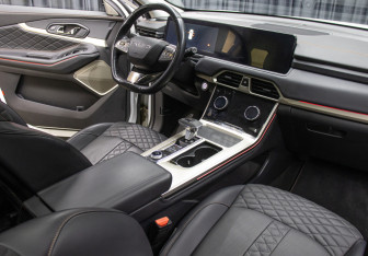 Подержанный автомобиль Exeed TXL 2022 года (11 фото)